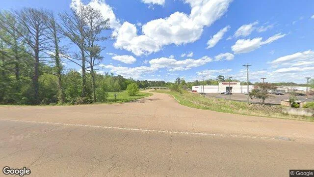 Wisteria Gardens received CMS rating of 4 as a for-profit facility in Pearl, Mississippi during Q1