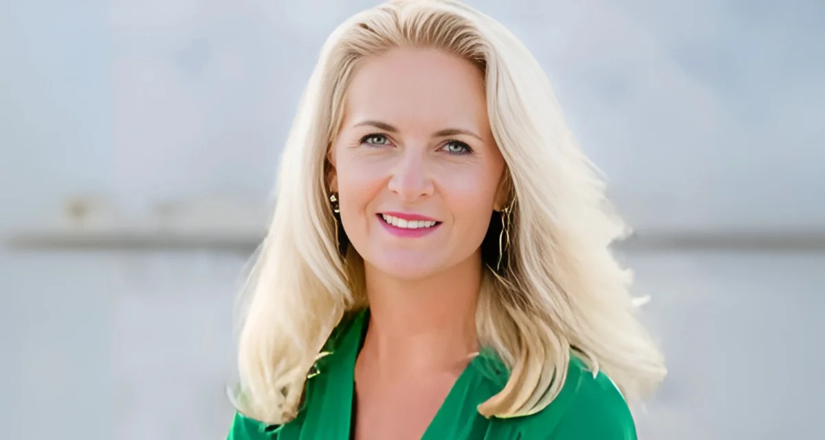 Elizabeth McCadie, Owner at Glass Bottom Boats of Islamorada