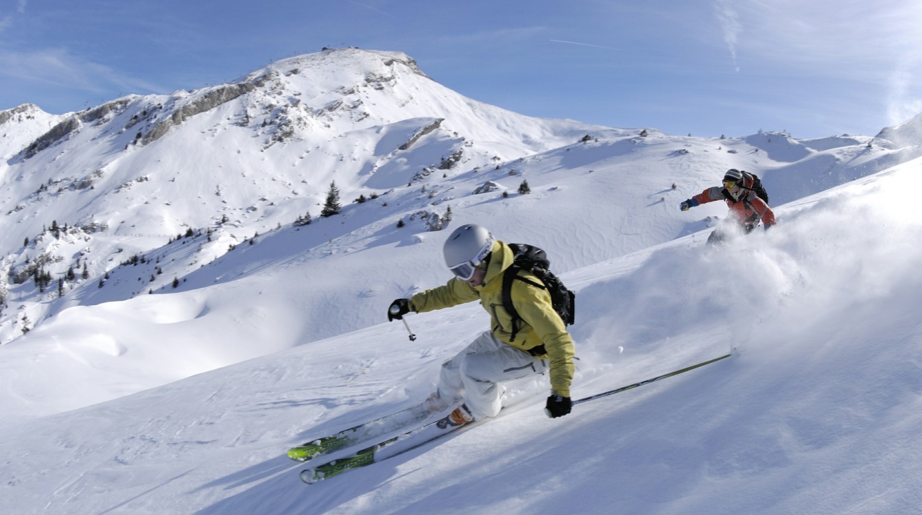 Moonlight Ski Weekend on December 31 Moonlight Ski Weekend on December 31