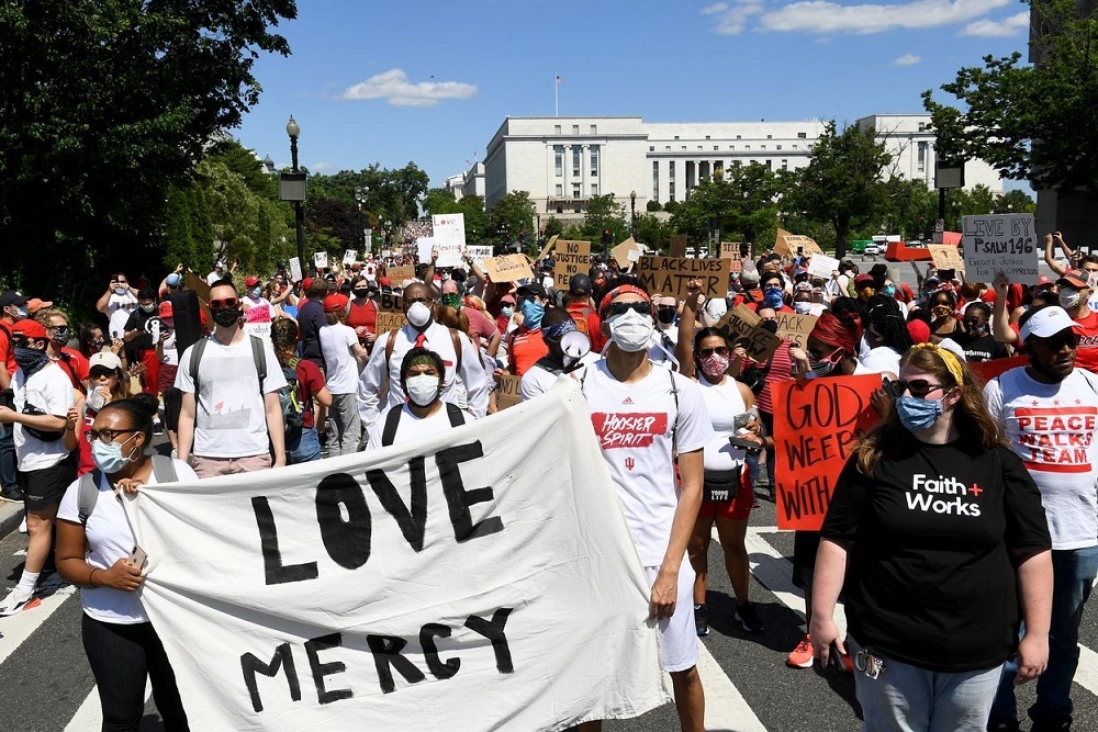 WINSLOW CHAMBER OF COMMERCE: Washington Adventist University Community Members March Alongside the Nation for Change