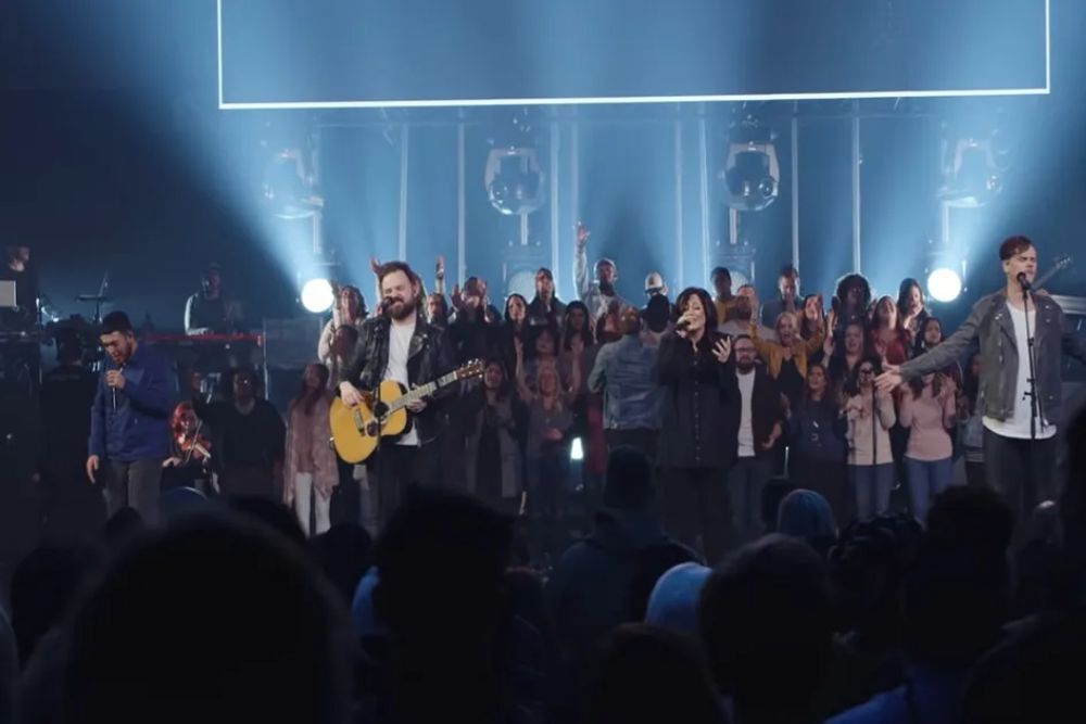 Modern Worship at 9:30 AM On December 18