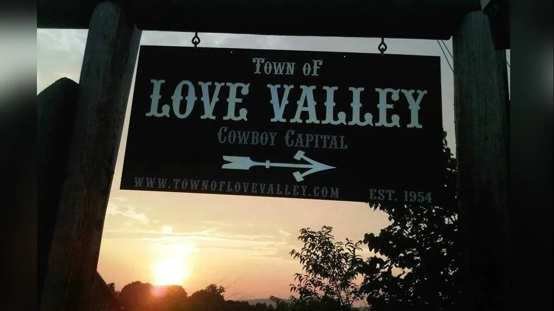 Entertainment event this weekend in North Iredell County: Friday, Nov. 29 – Sunday, Dec. 1