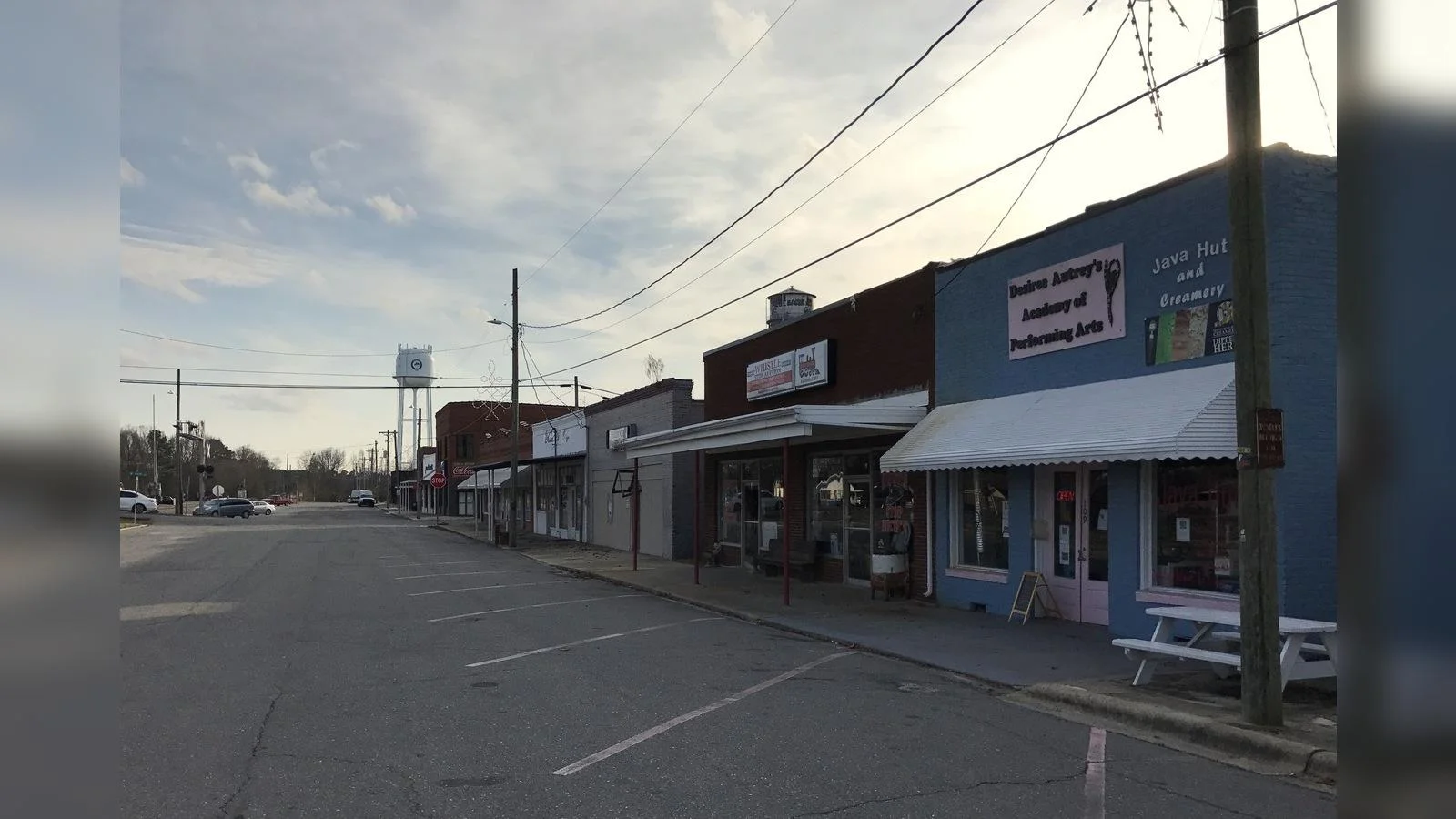 Pikeville - wikipedia.org Pikeville - wikipedia.org