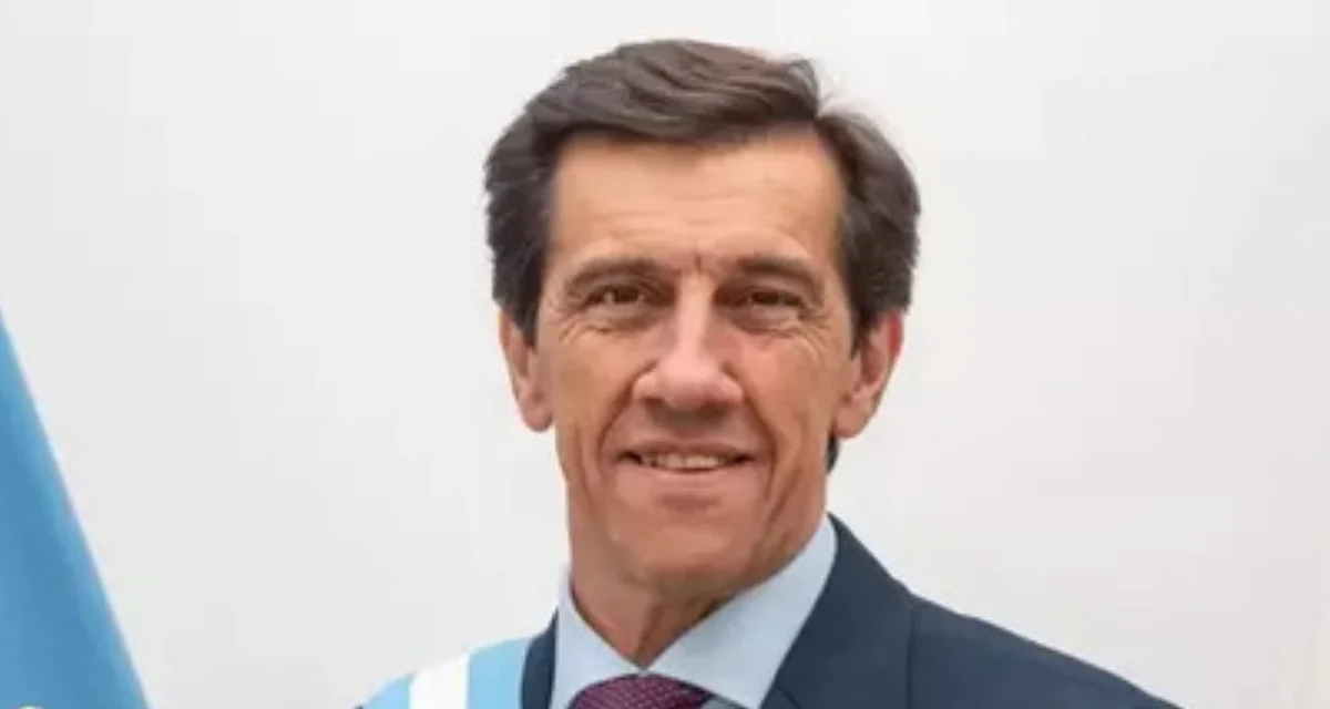 Carlos Sadir, Governor