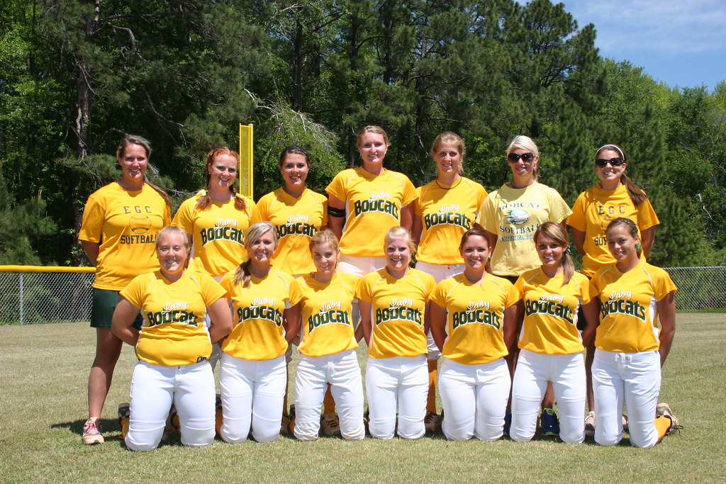 Softball Team – Volunteering and Donating