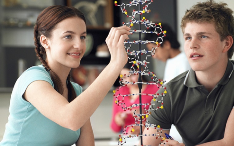 Noche de Ciencias (Night of Science) on March 30