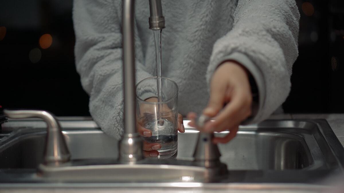 Meszaros out as Austin Water director, tells city council he’s ‘profoundly sorry’ for boil water notice