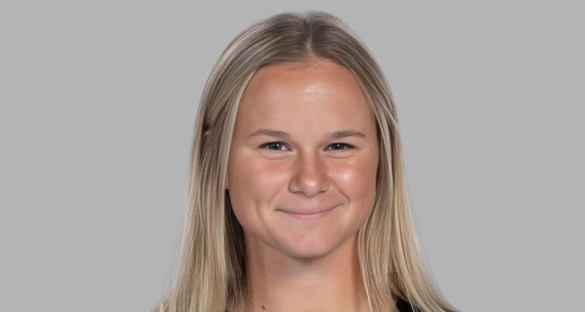 Aliya Polisky, Women's Lacrosse at Stanford University Aliya Polisky, Women's Lacrosse at Stanford University