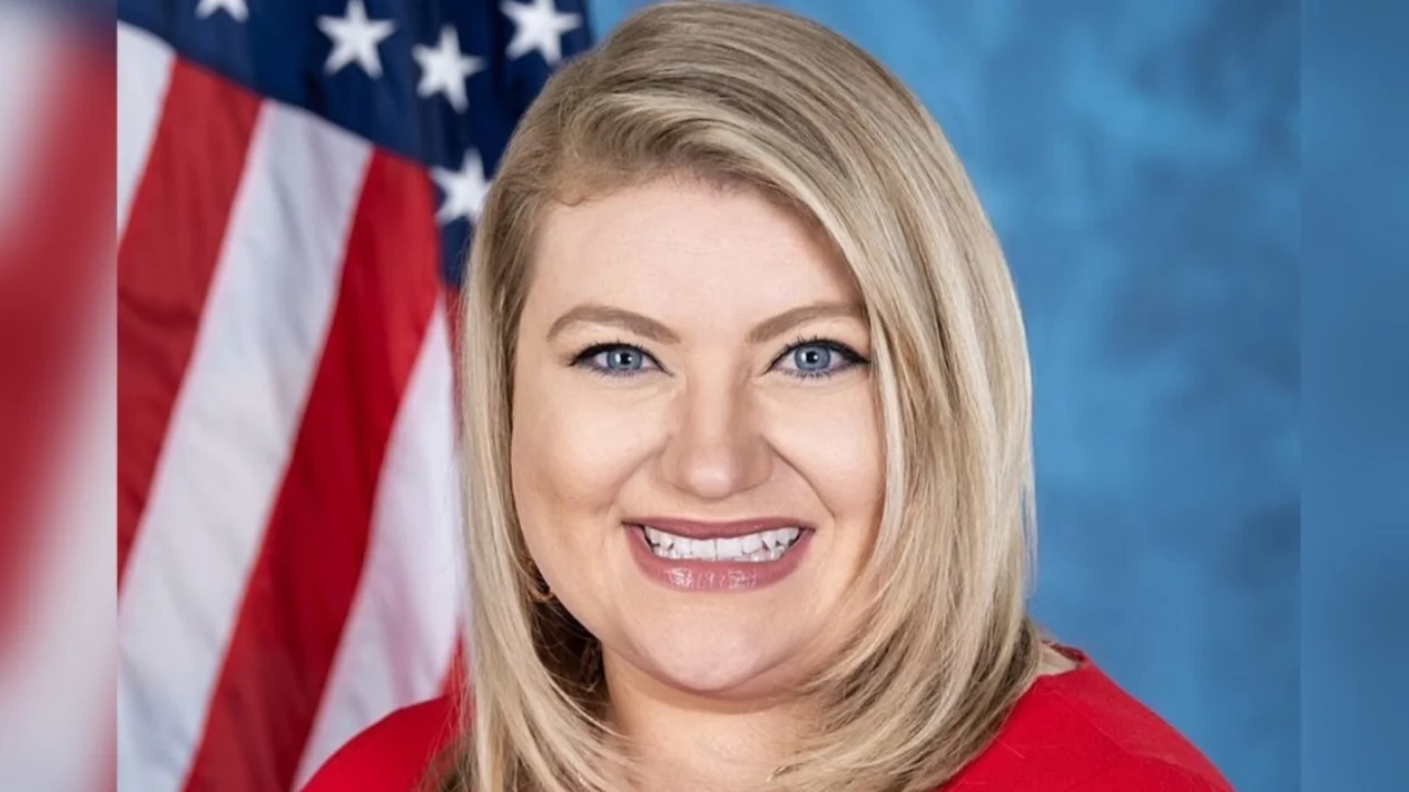 Rep. Kat Cammack shares views on disaster recovery and student privileges