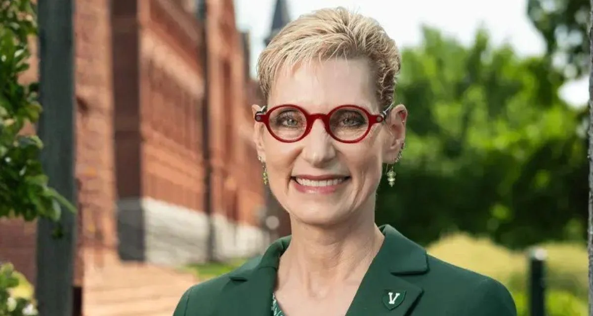 Marlene Tromp, President - UVM College of Agriculture and Life Sciences Marlene Tromp, President - UVM College of Agriculture and Life Sciences