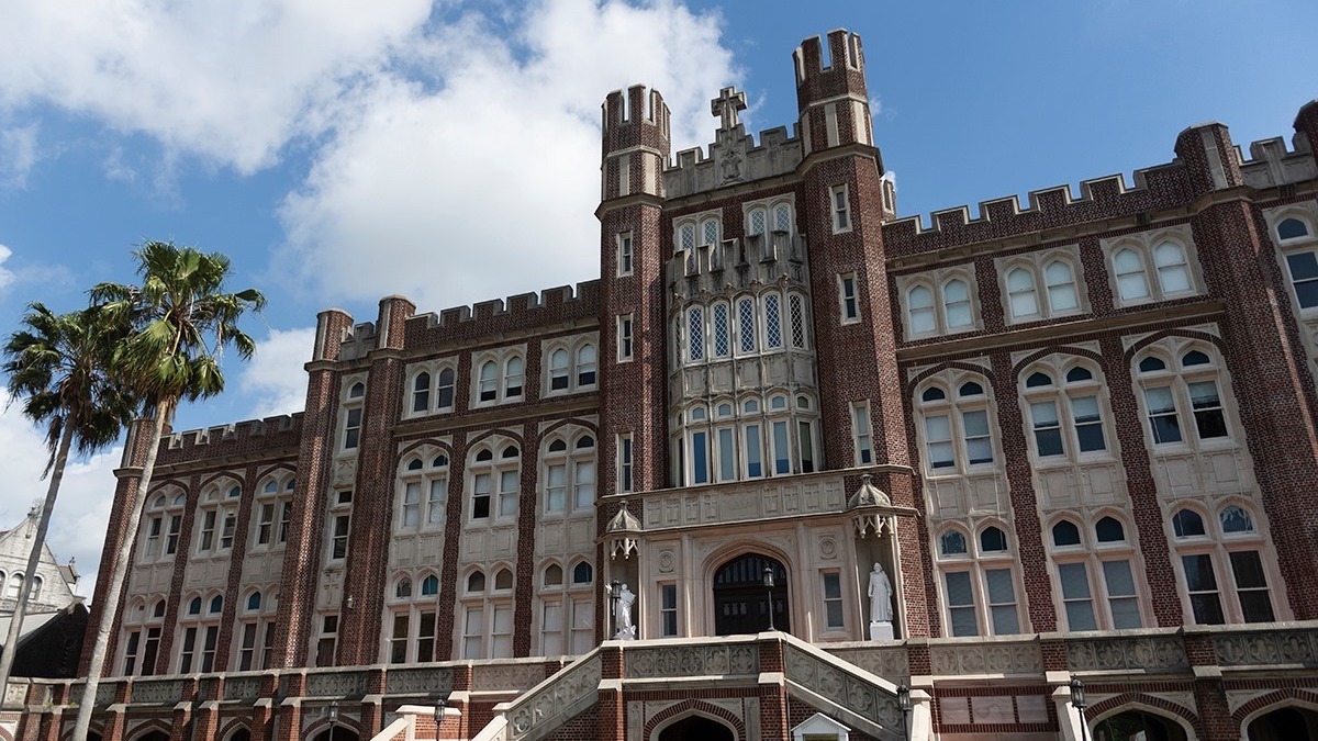 Loyola University announces recipient of the 2020 Alden "Doc" Laborde Award for Ethical Entrepreneurship. Loyola University announces recipient of the 2020 Alden "Doc" Laborde Award for Ethical Entrepreneurship.