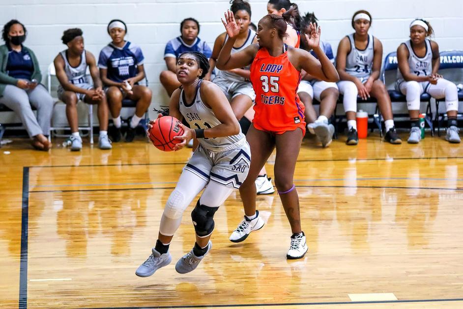 Lady Tigers Burned By Lane In SIAC Home Matchup Lady Tigers Burned By Lane In SIAC Home Matchup