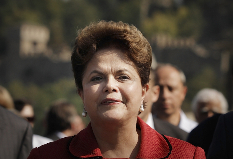 Brazil industry confidence hits  15-year low