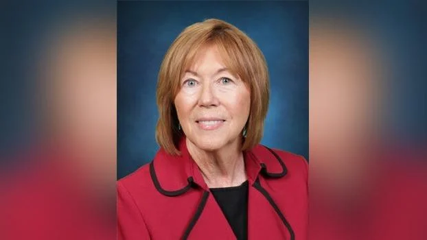 Mrs. Kathy Reyes, President - Littleton Elementary School District