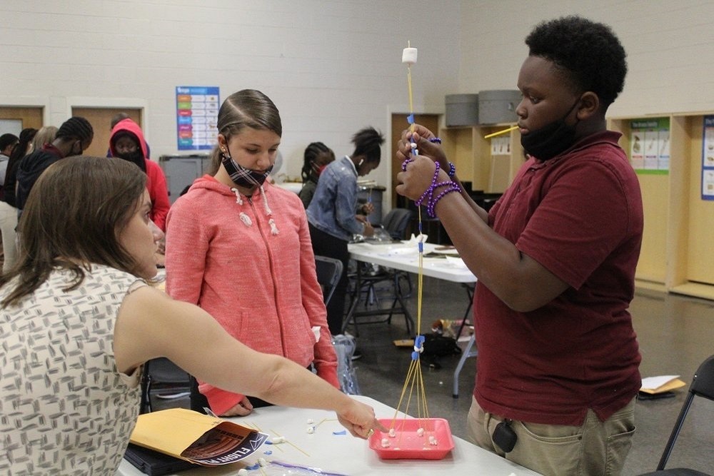 Allendale County Schools: Middle School Students Take Flight!