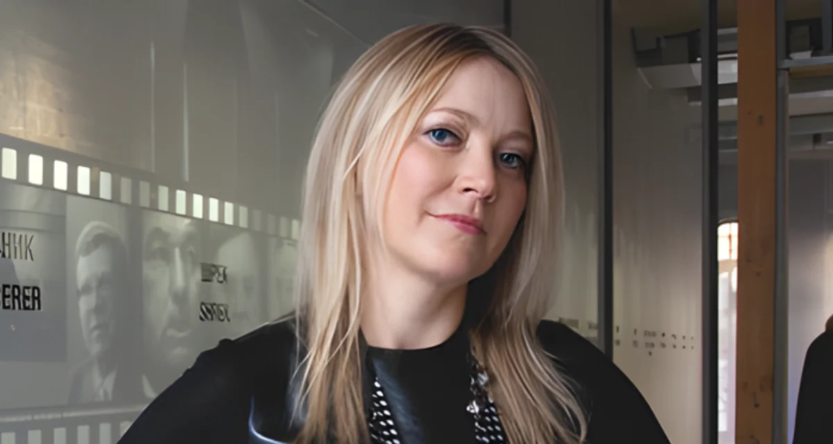 Janna Bullock, Developer and art collector originally from Russia