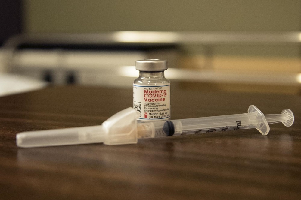 COVID-19 vaccine requirement expands to two more campuses, Penn State Extension