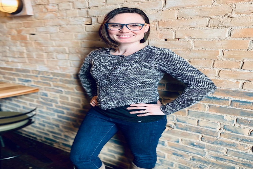 Bemidji Area Chamber of Commerce: Victoria Wood promoted at Brothers Group Restaurants Bemidji Area Chamber of Commerce: Victoria Wood promoted at Brothers Group Restaurants