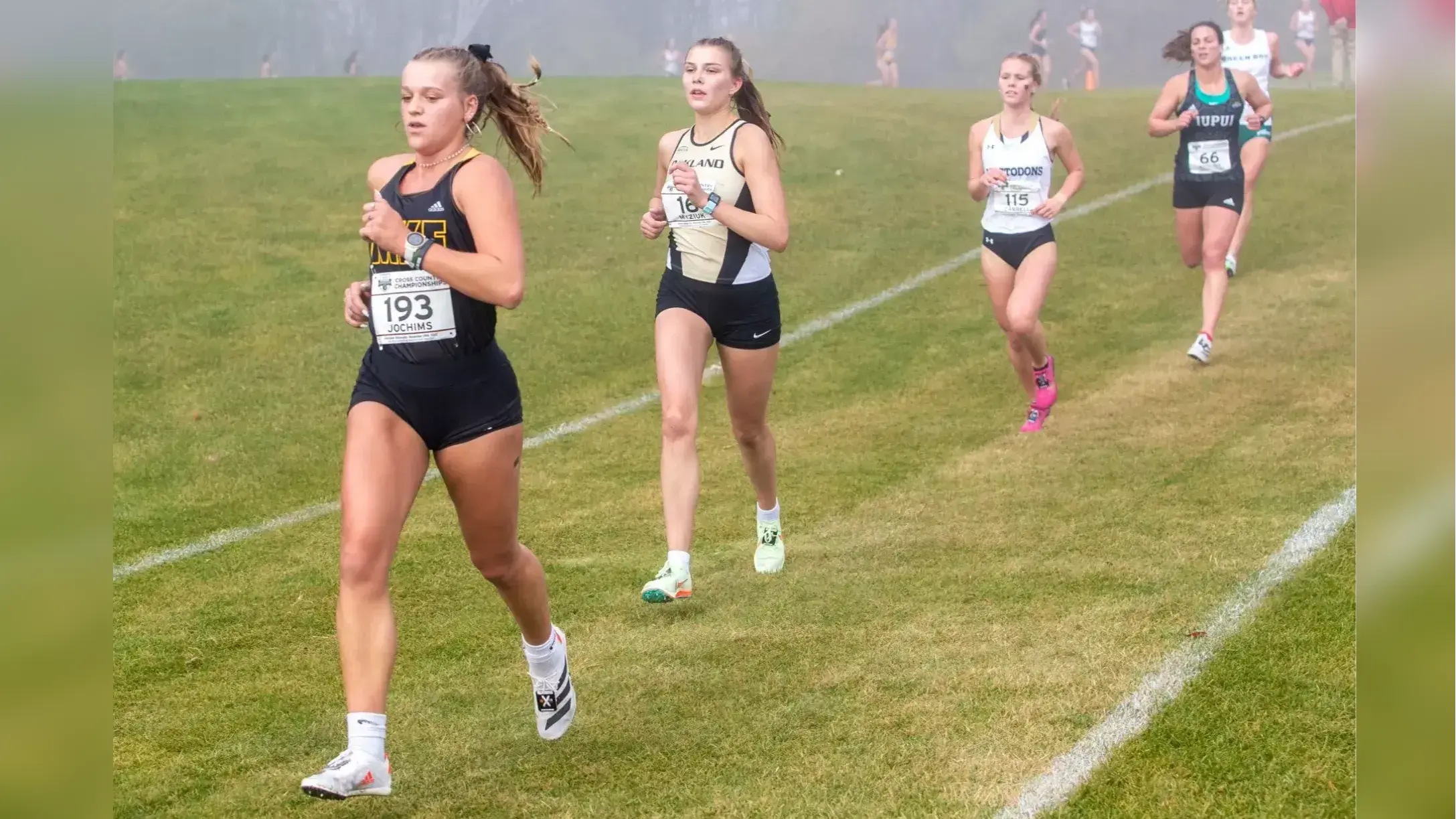 Milwaukee Panthers women’s cross country takes third at Tom Barry Invitational