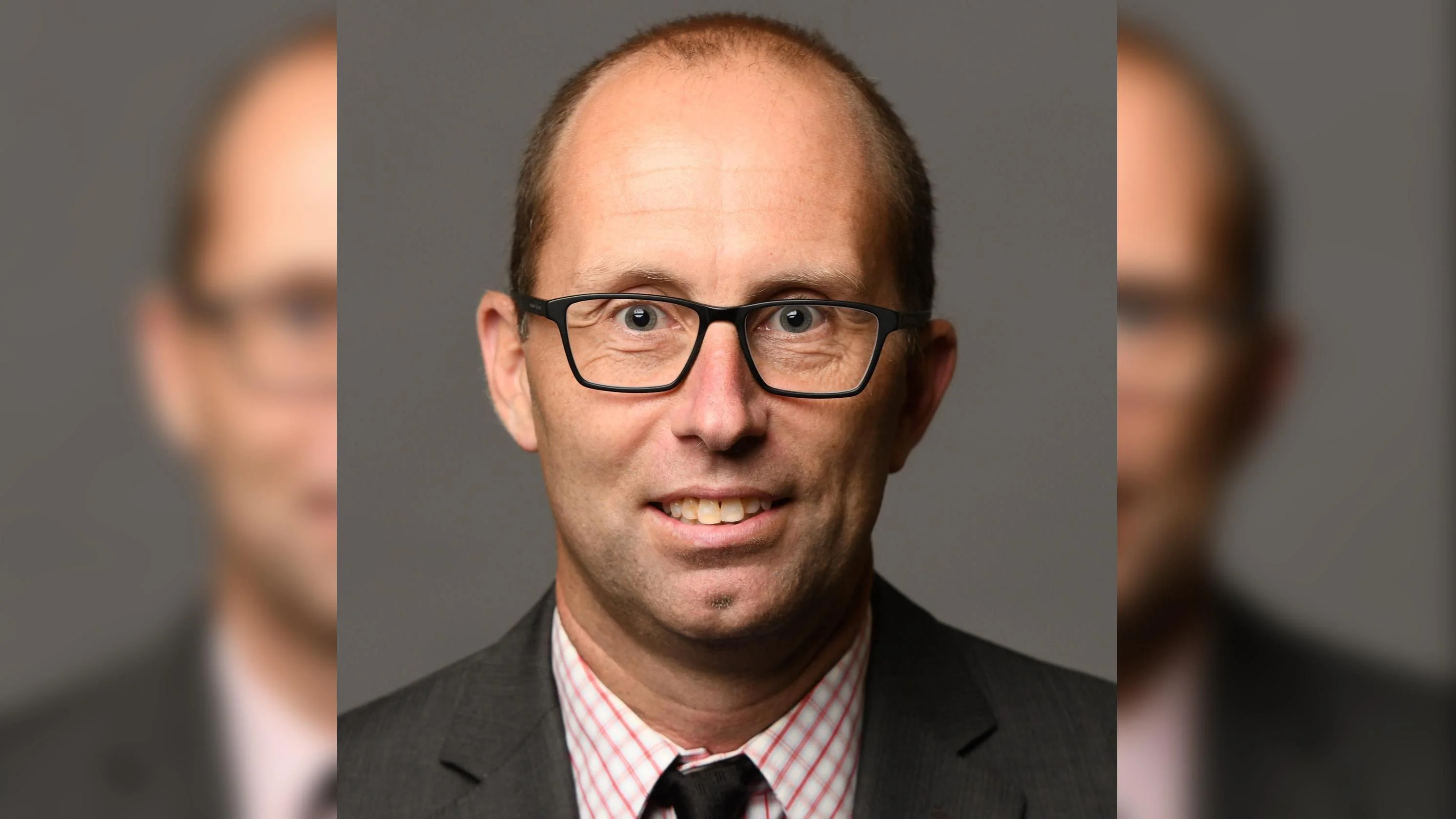 Mike Henderson Alan B. %2753 and Elizabeth Heekin Harris Head Coach of Women%27s Track & Field/Men%27s and Women%27s Cross Country - Cornell University Athletics