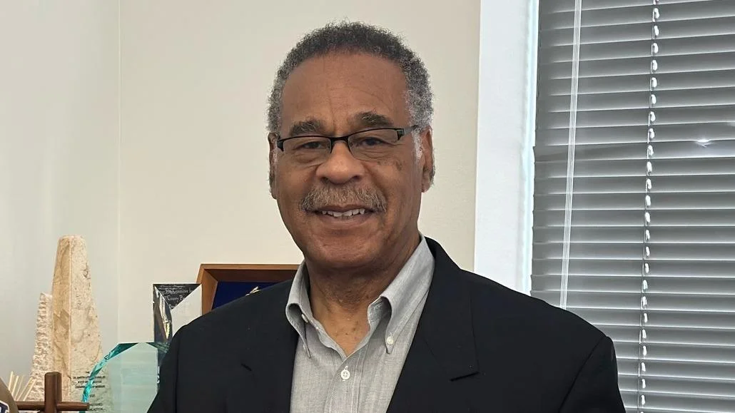 Emanuel Cleaver criticizes presidential actions on economy and justice department via Twitter