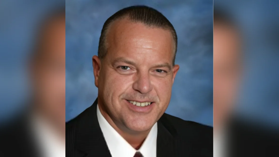 Chris Ragsdale Superintendent - Cobb County School District Chris Ragsdale Superintendent - Cobb County School District