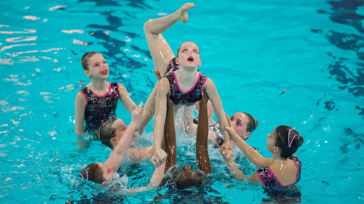 Free Swimming on December 27