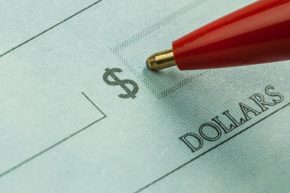 Ronald Hamman donates 5 to Andrew Yang’s campaign committee from January to June Ronald Hamman donates 5 to Andrew Yang’s campaign committee from January to June