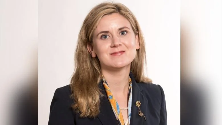 Laura E. S. Curtis, Board of Overseers of the Bar Vice chair Esq. - Rockland Laura E. S. Curtis, Board of Overseers of the Bar Vice chair Esq. - Rockland