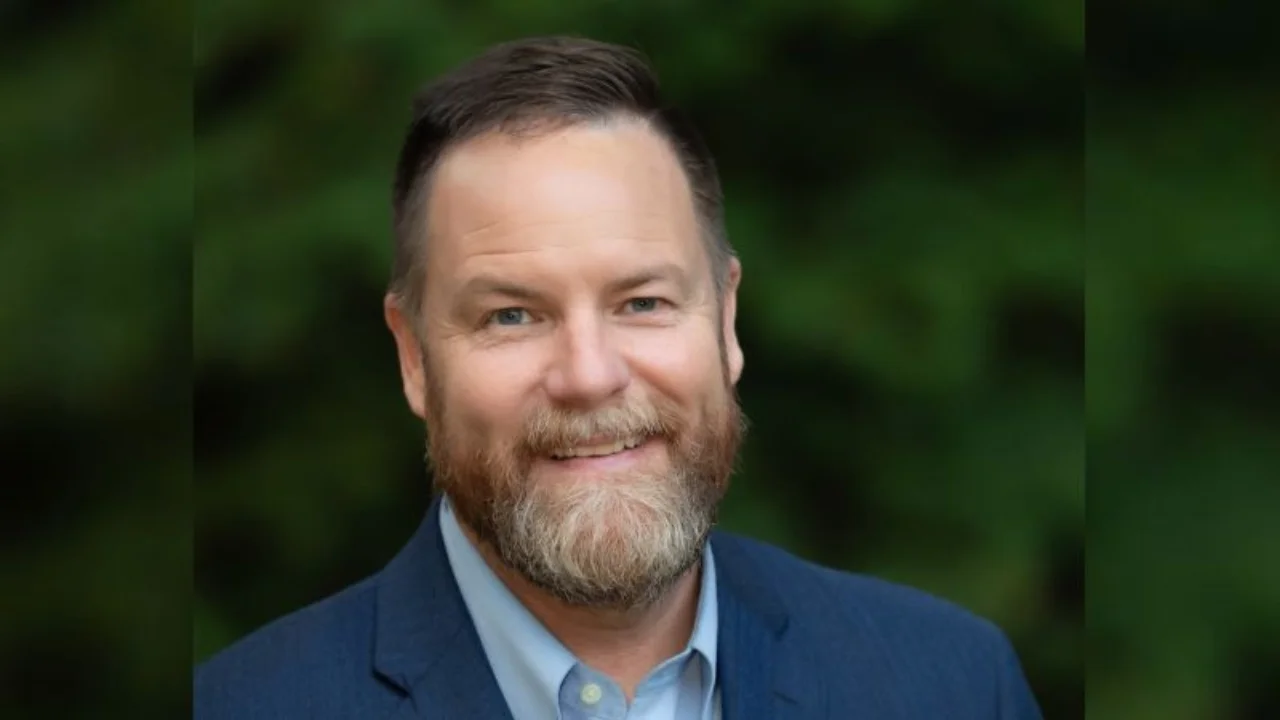 Aaron Bean reintroduces TRACE Act amid concerns over school espionage