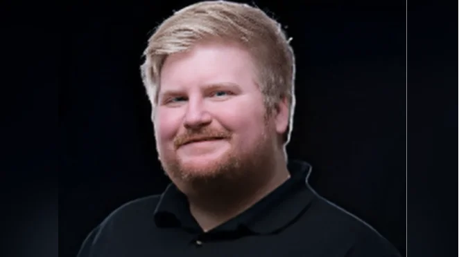 Marc B. Head of Customer Support and Success - Crowdspring