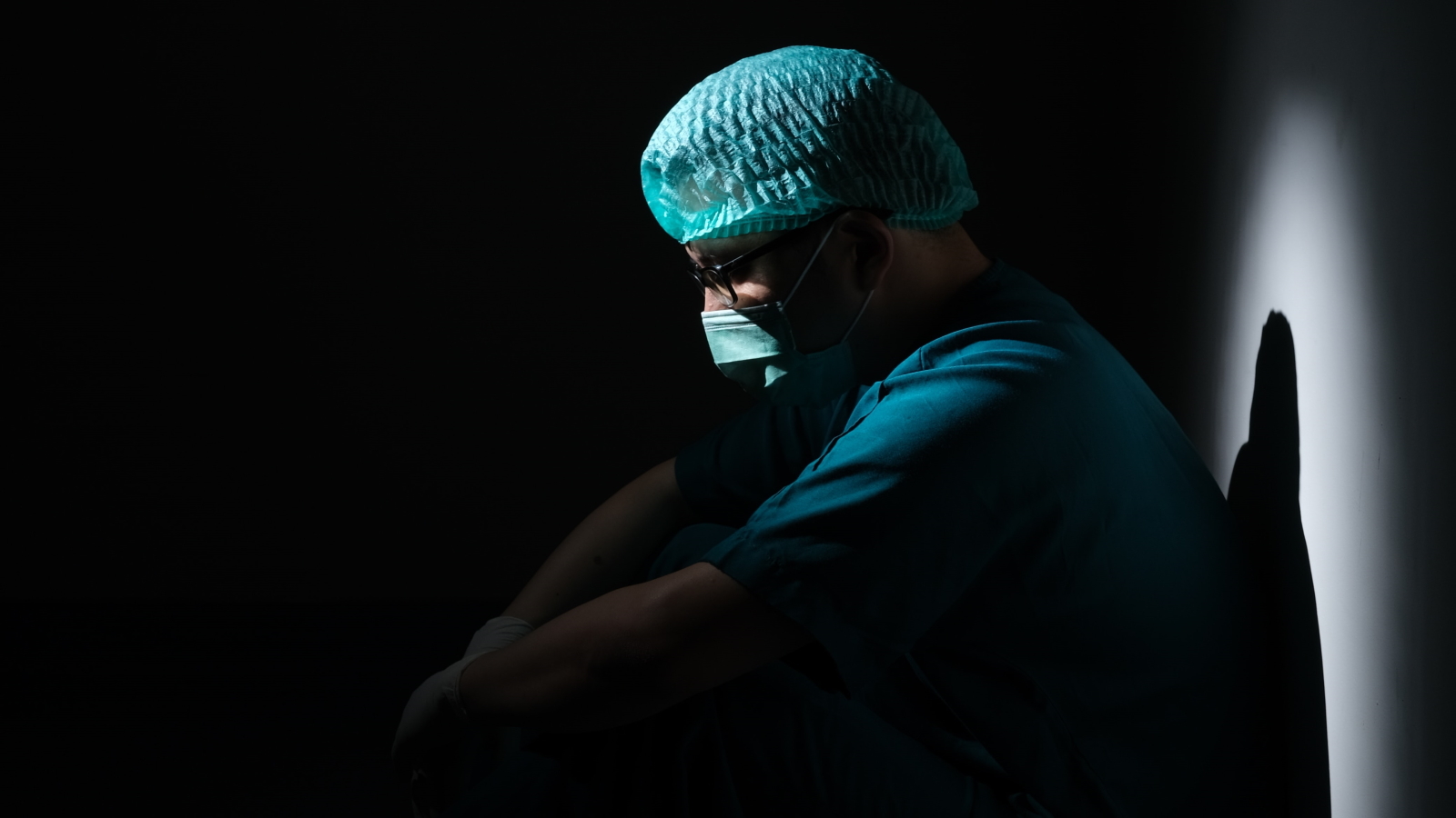 Nevada faces nurse shortage, Rosen holds roundtable to ‘improve the system’