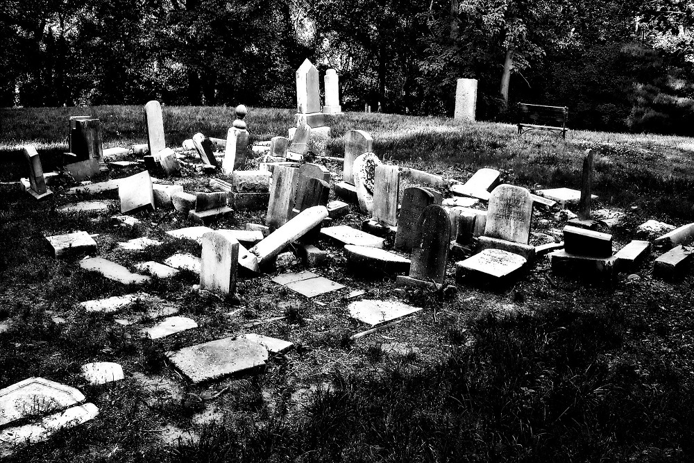 Annual Spring Clean-up Planned at Restlawn and Mountain View Cemeteries