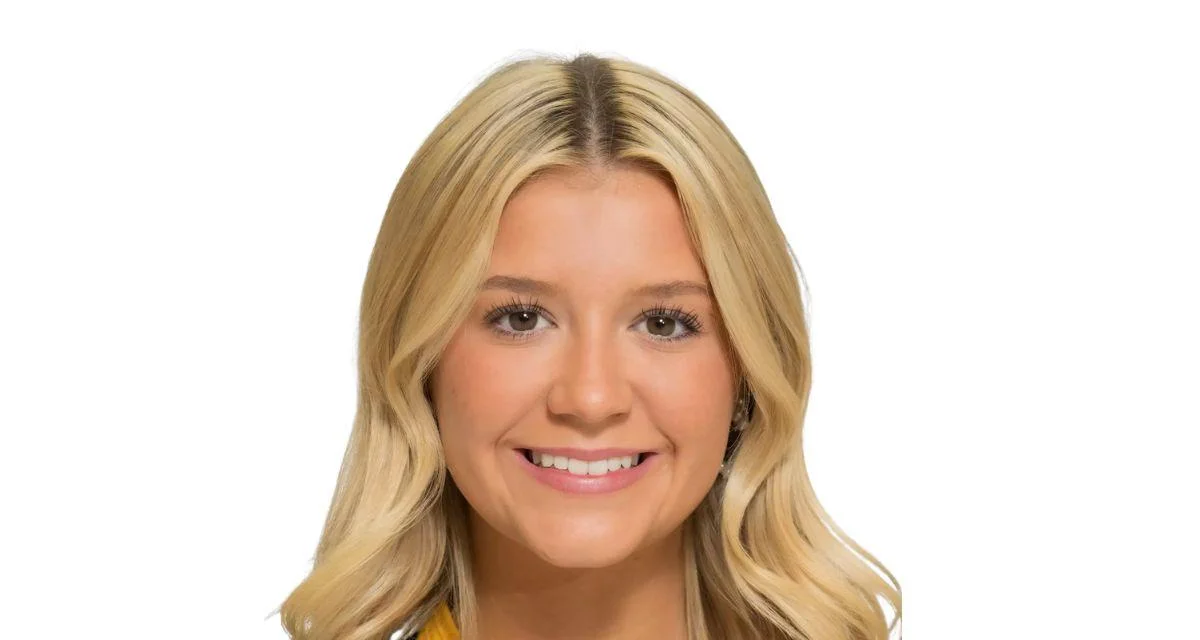 Josie Grossman, Women's Ice Hockey