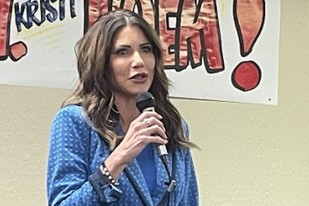 Governor Noem Accepting Applications for Fall Interns Governor Noem Accepting Applications for Fall Interns