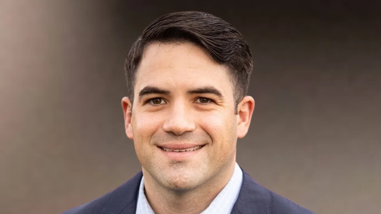 Rep. Steve Demetriou voted yes on HB292, a defense economic development bill