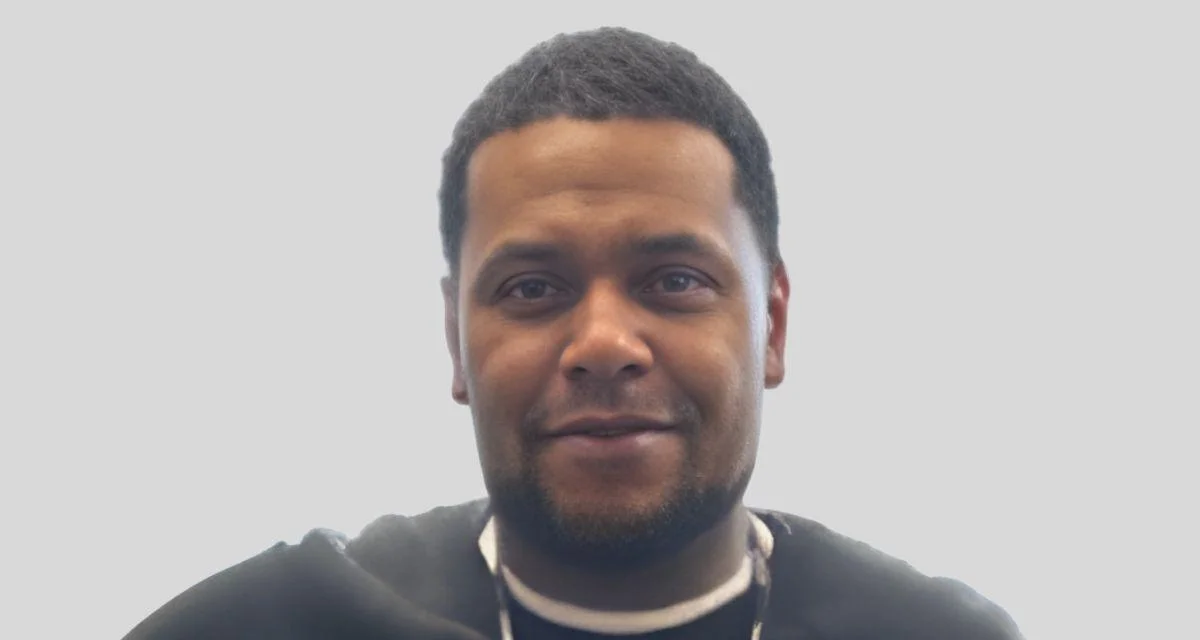 Brian Morman receives exceptional employee award for compassionate care at TUH-Episcopal Campus