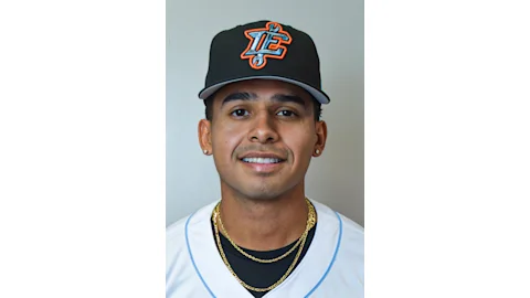 Which ex-high school standouts from Southeast Arizona area will play on Tuesday, May 26?