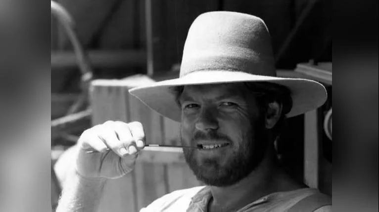 Merlin Olsen, American Professional Football Defensive Tackle