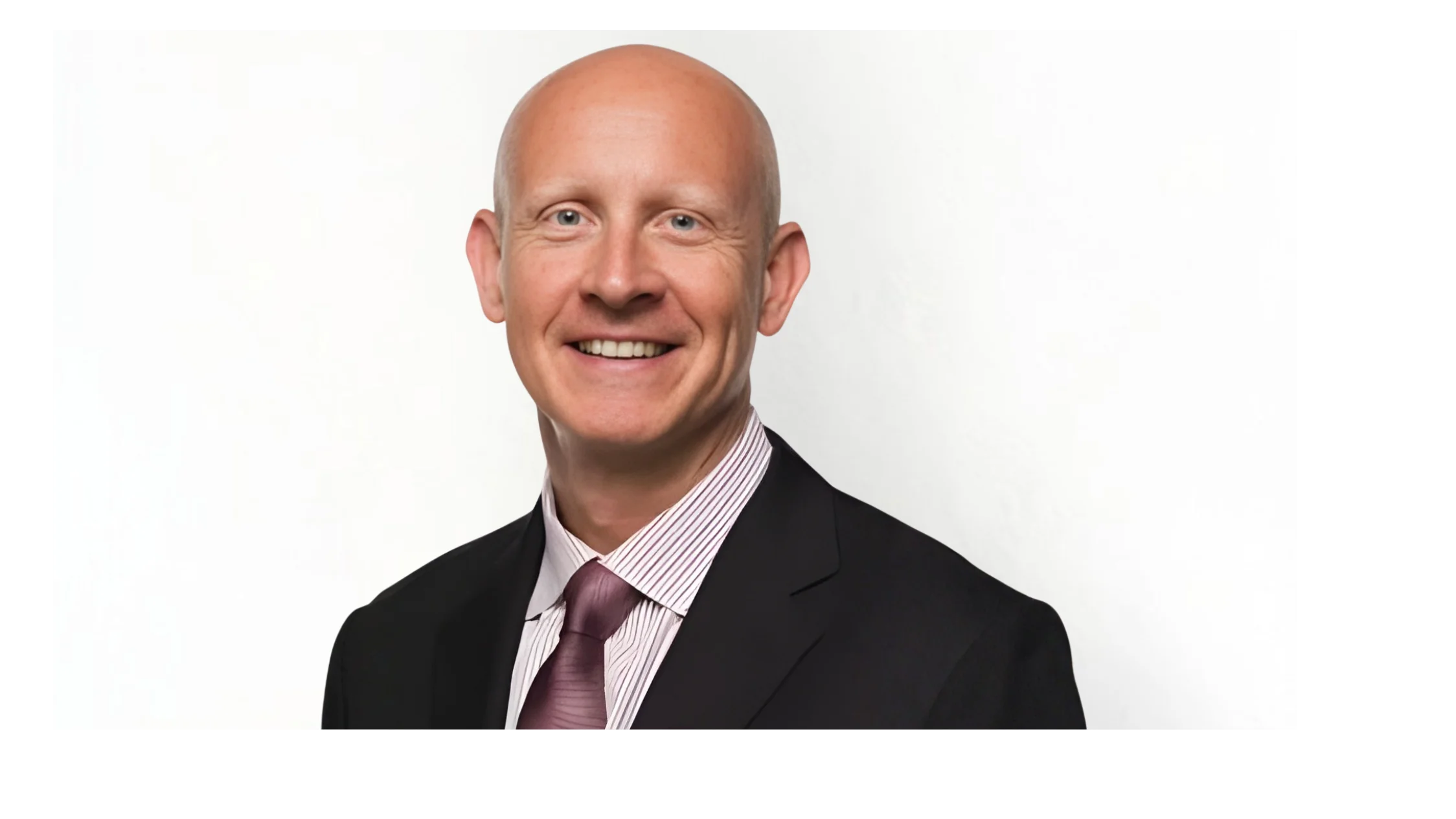 Christian Reeves leads Charleston Cougars past Elon with career performance