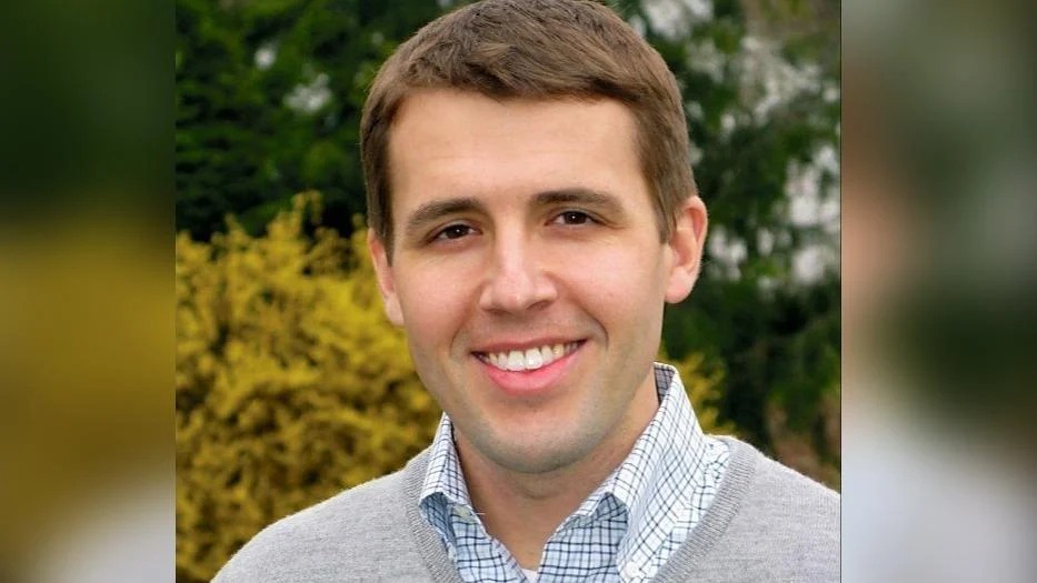 U.S. Rep. Chris Pappas representing New Hampshire%27s 1st Congressional District. - Official U.S. House headshot