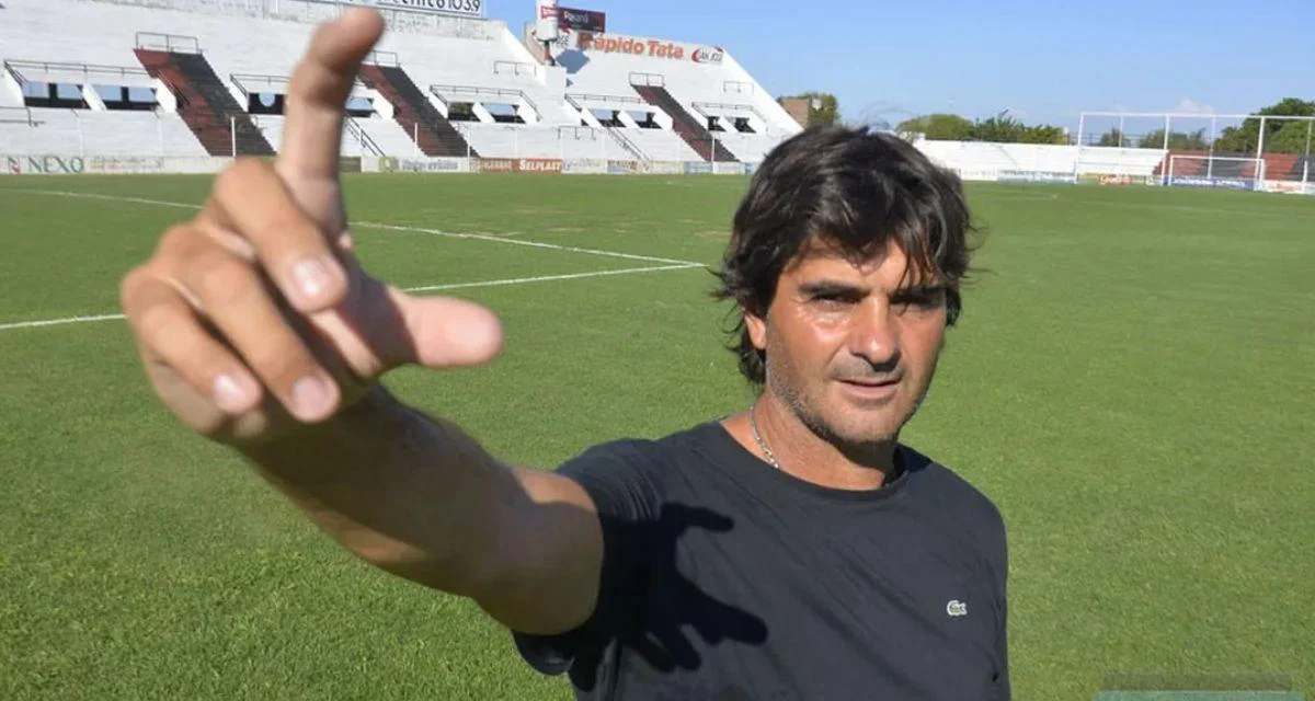 Rubén Darío Forestello, Patronato's coach Rubén Darío Forestello, Patronato's coach
