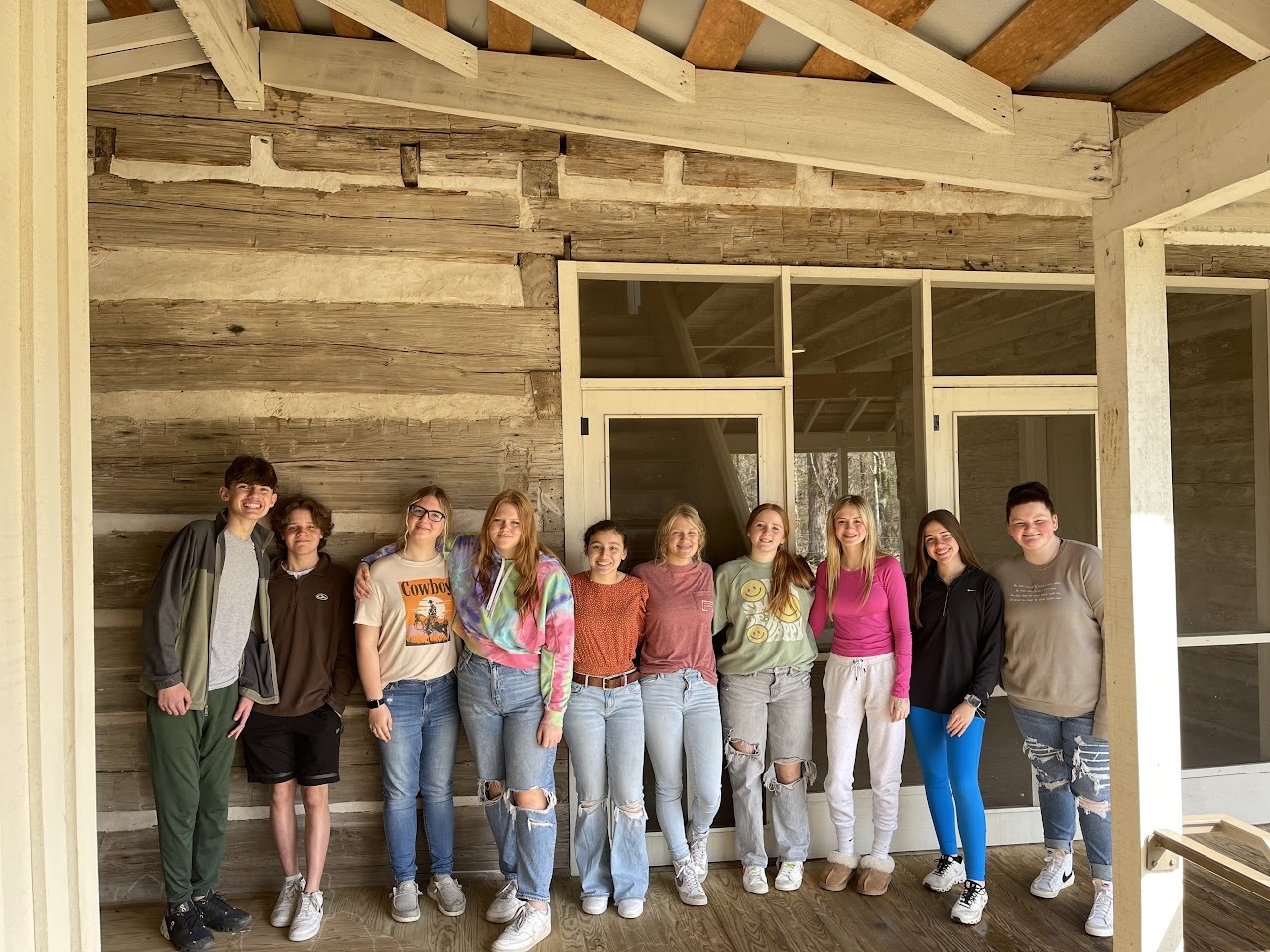 Students visited the Taylor House at Hollywood Plantation in Tillar