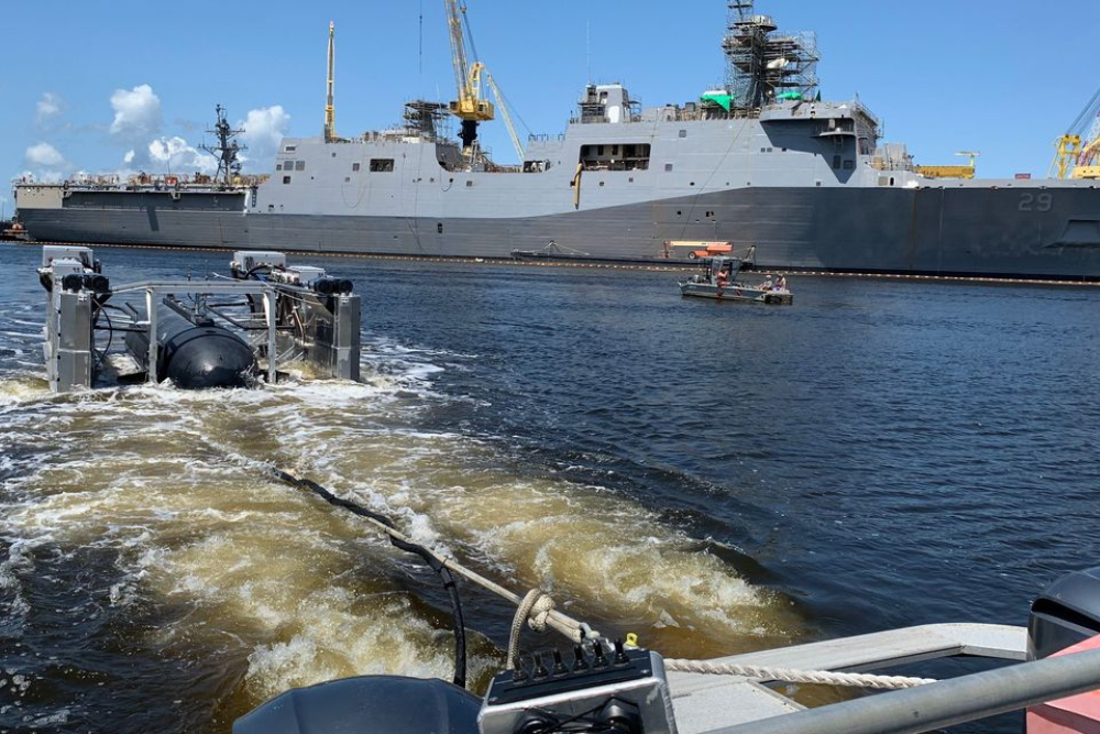 HII SUCCESSFULLY DEMONSTRATES COORDINATED MANNED AND UNMANNED OPERATIONS