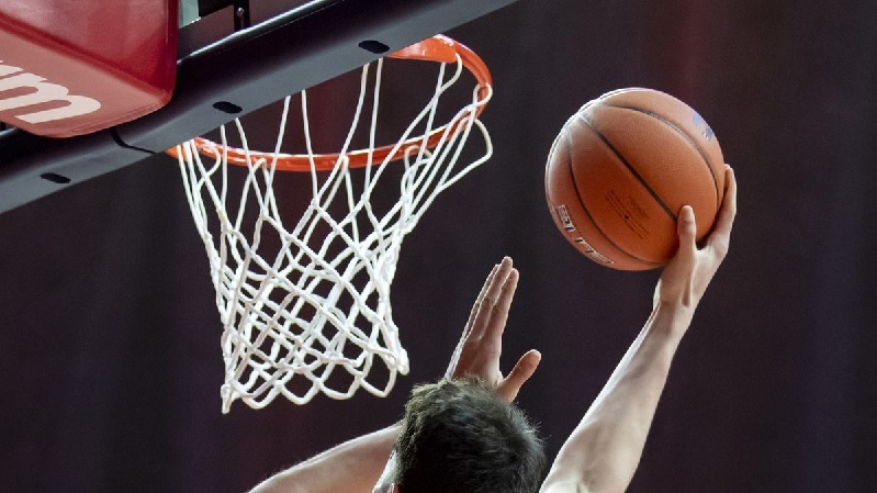 Men’s Basketball Punches Ticket to Elite Eight With Win Over Moberly Men’s Basketball Punches Ticket to Elite Eight With Win Over Moberly