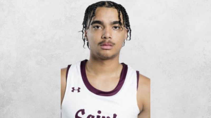 Holy Cross College Athletic: Snyder Named Naia All-American