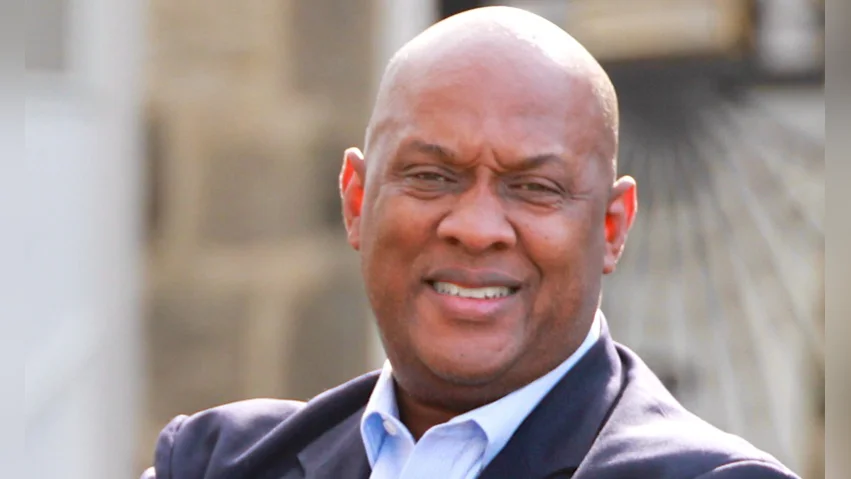 Congressman Dwight Evans addresses economic policy and honors Women’s Equality Day