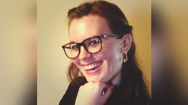 Nicole Swanson Adult Services Librarian at Tempe Public Library - LinkedIn