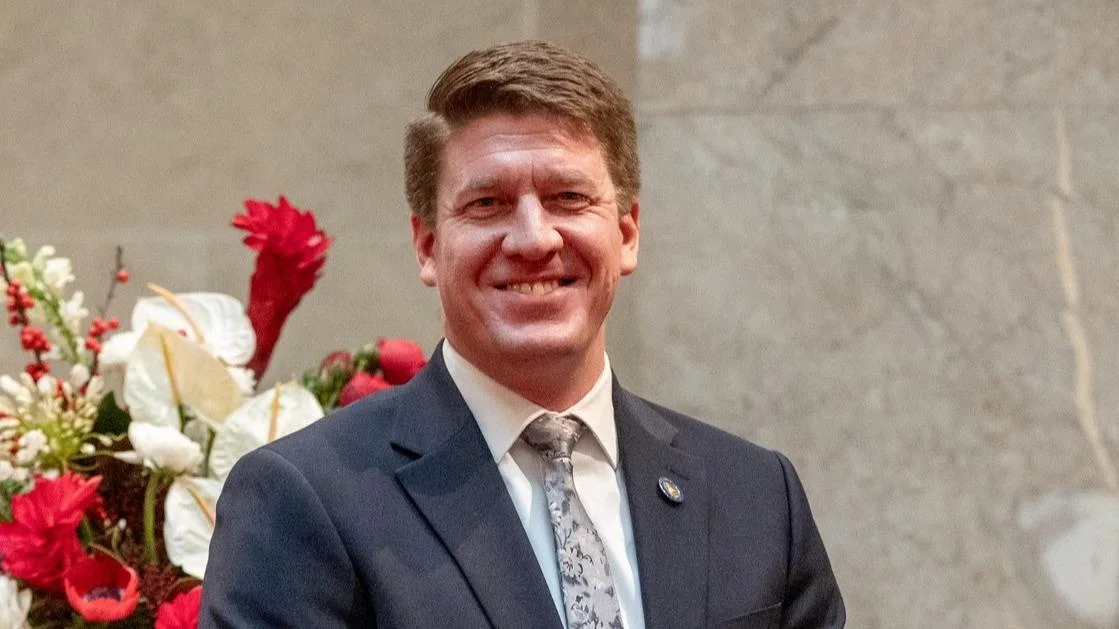 Senator Eric Wimberger commemorates veterans and local hero in recent tweets