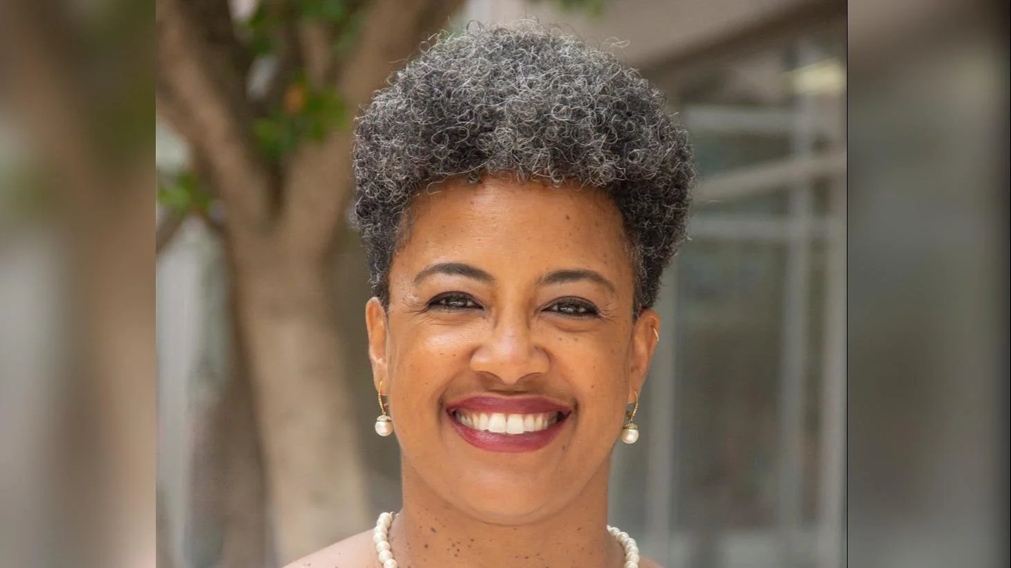 Melissa Gradnigo Taylor, Principal - Kyrene de las Manitas School